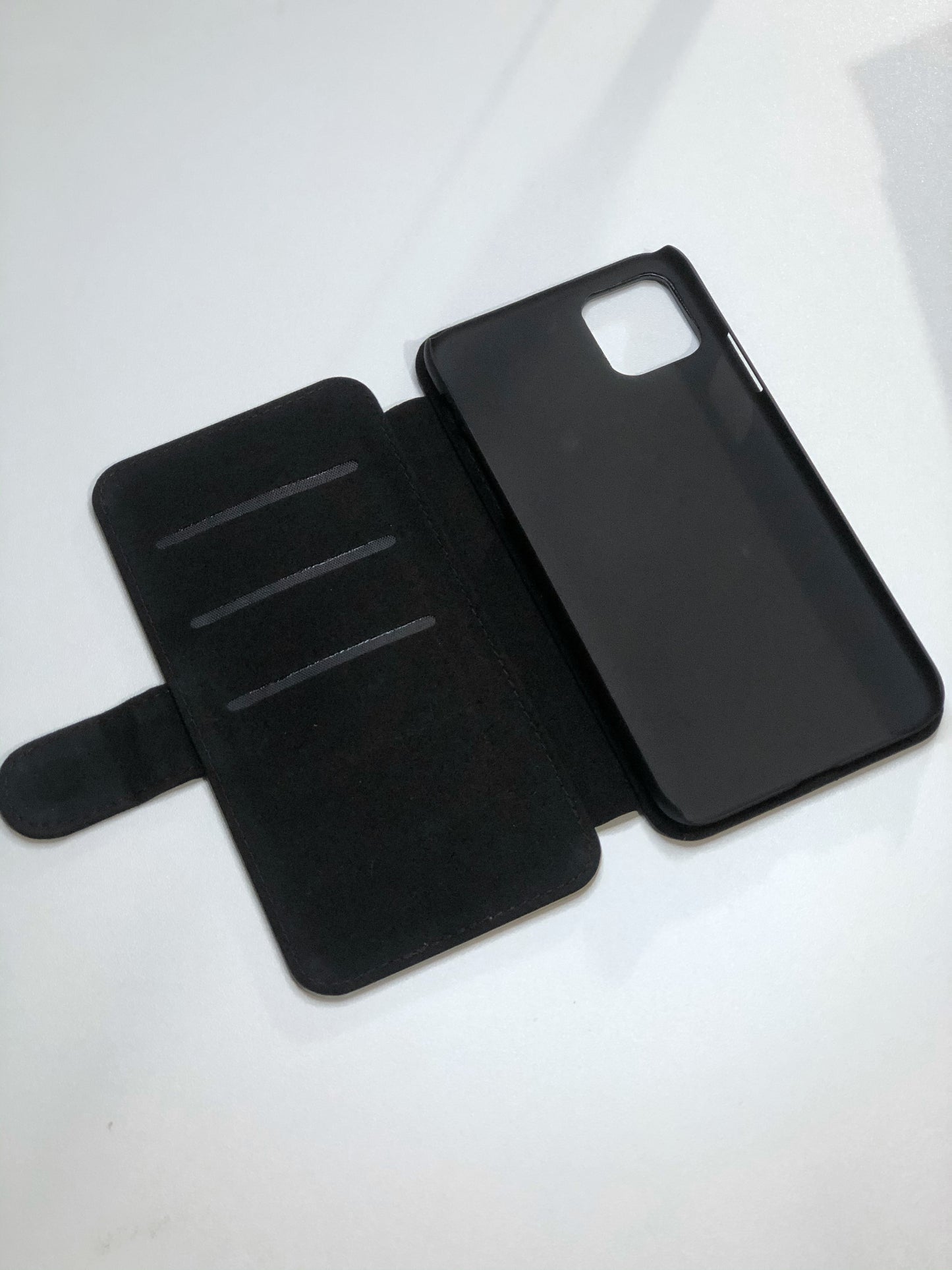 iPhone Wallets